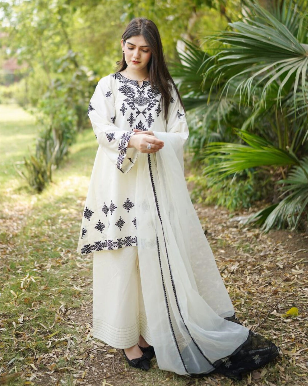 Neck & Daman Embroidered 3PC Suit with Dupatta & Farshi Shalwar